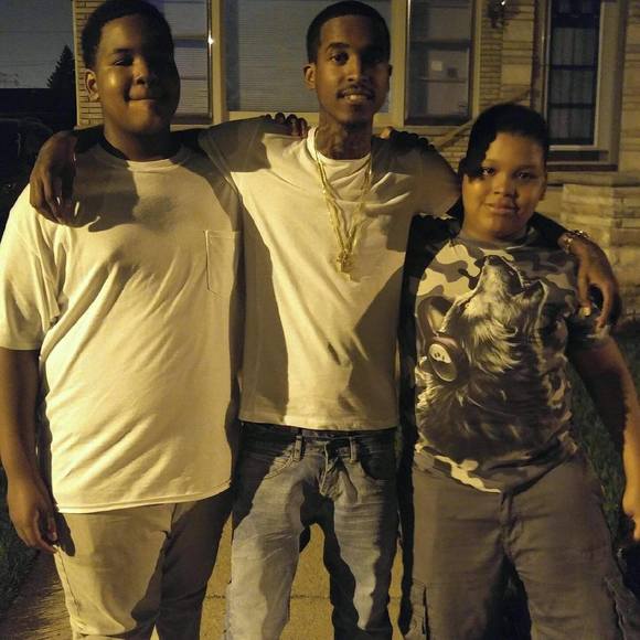 Meet your Posher, Derryon - Picture 1 of 1